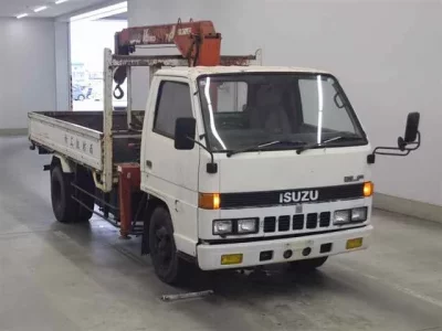 Isuzu ELF