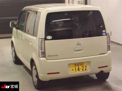 Mitsubishi EK WAGON