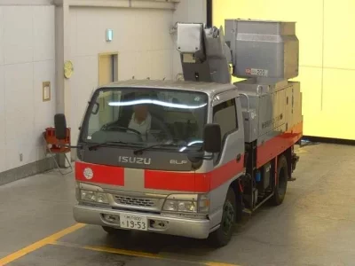 Isuzu ELF
