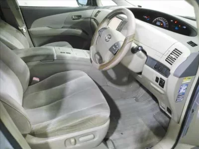 Toyota ESTIMA HYBRID