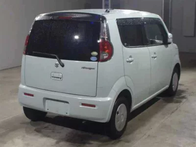 Suzuki MRWAGON