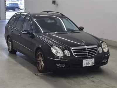 Mercedes-Benz E CLASS WAGON