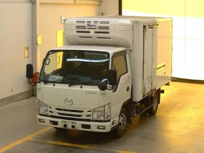 Mazda TITAN