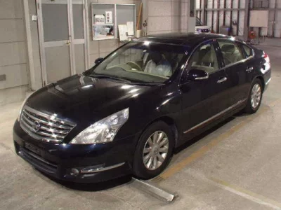 Nissan TEANA