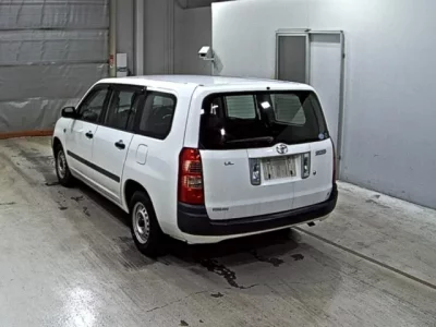 Toyota SUCCEED