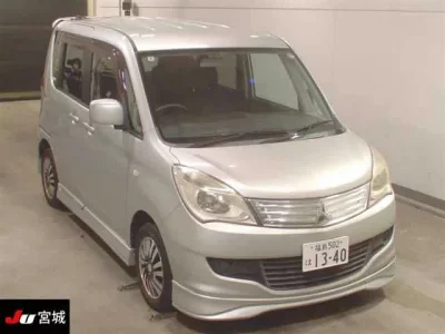 Mitsubishi DELICA D2