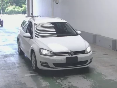 Volkswagen GOLF VARIANT