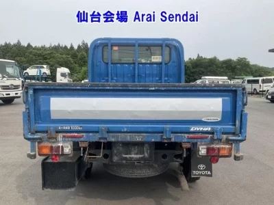 Toyota DYNA