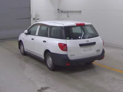 Nissan AD
