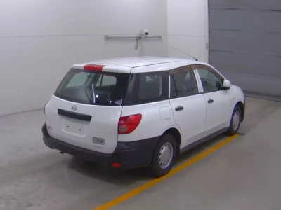Nissan AD