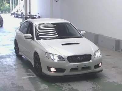 Subaru LEGACY B4