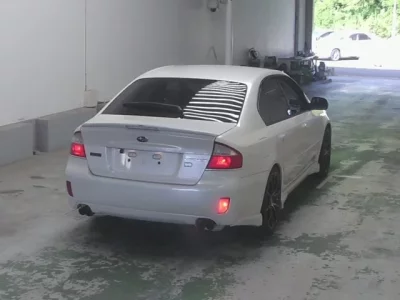 Subaru LEGACY B4