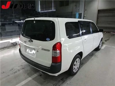Toyota SUCCEED