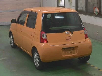Daihatsu Esse