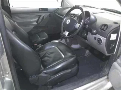 Volkswagen NEW BEETLE
