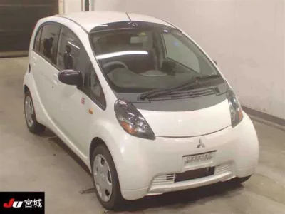 Mitsubishi I