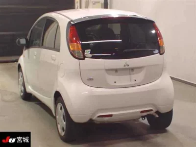 Mitsubishi I