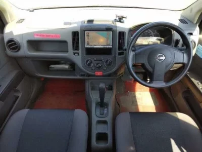 Nissan AD