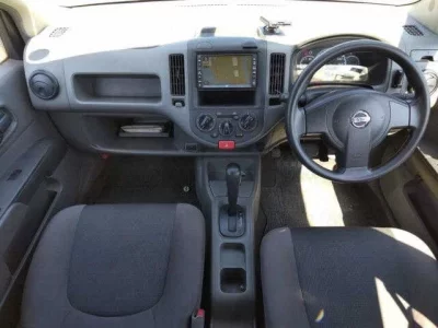Nissan AD