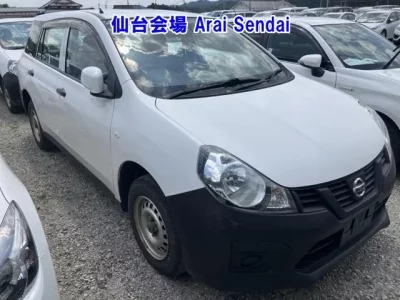 Nissan AD