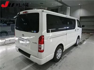 Toyota REGIUS ACE VAN