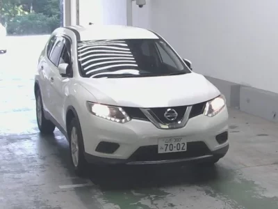 Nissan X-TRAIL