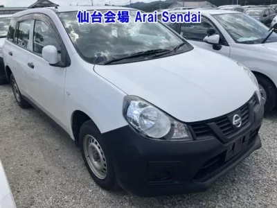 Nissan AD