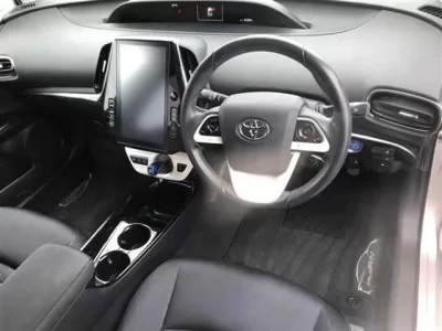 Toyota PRIUS PHV