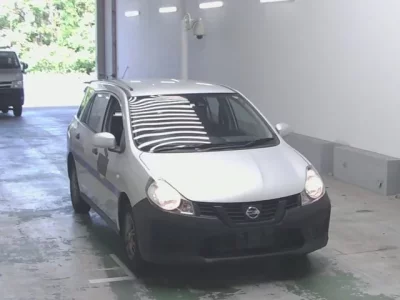 Nissan AD