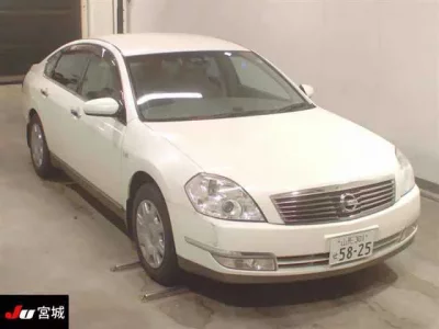 Nissan TEANA