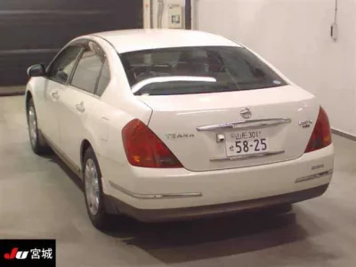 Nissan TEANA