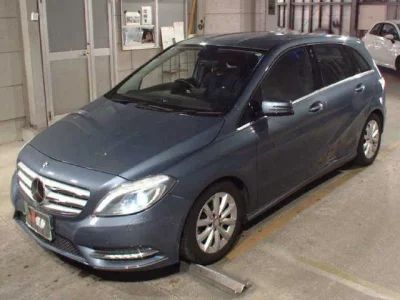 Mercedes-Benz B CLASS