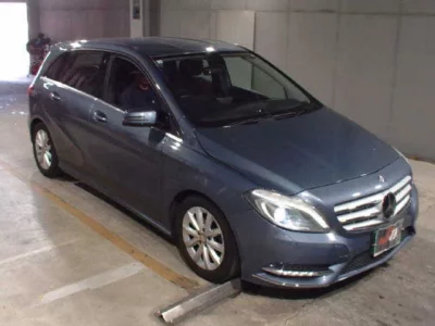 Mercedes-Benz B CLASS