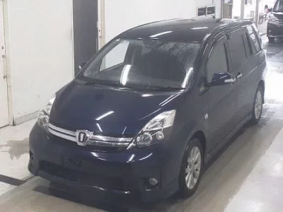 Toyota ISIS