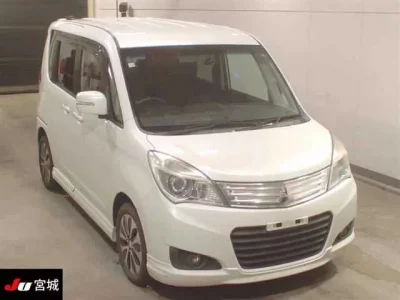 Mitsubishi DELICA D2