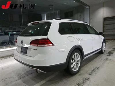 Volkswagen GOLF ALLTRACK