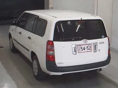 Toyota SUCCEED