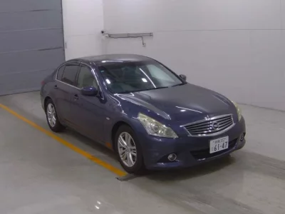 Nissan SKYLINE