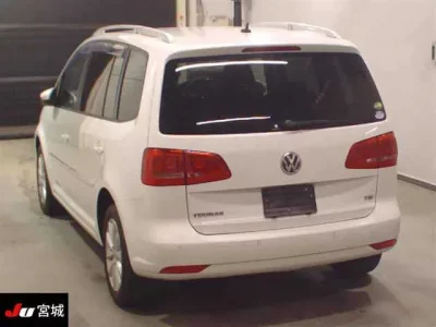 Volkswagen GOLF TOURAN
