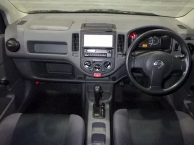 Nissan AD