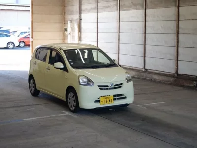 Daihatsu MIRA E S