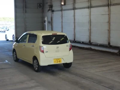 Daihatsu MIRA E S