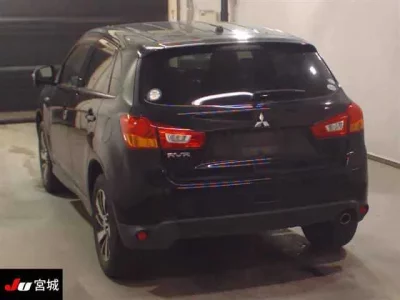 Mitsubishi RVR
