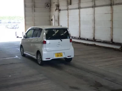 Mitsubishi EK CUSTOM