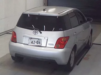 Toyota IST