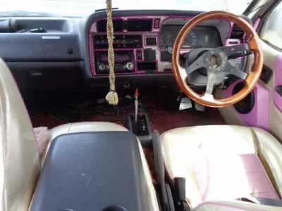 Toyota HIACE VAN