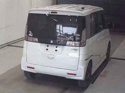 Suzuki SPACIA