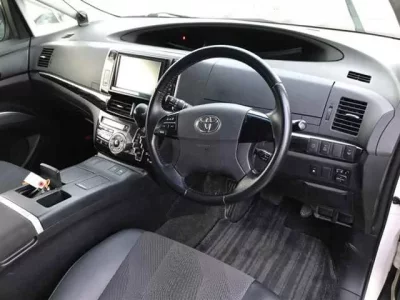 Toyota ESTIMA HYBRID