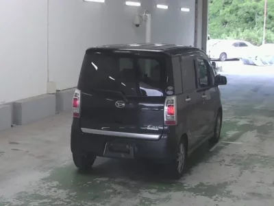 Daihatsu TANTO EXE