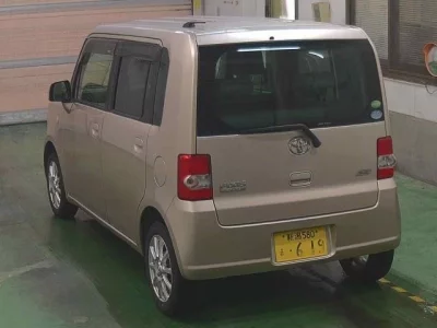 Toyota PIXIS SPACE